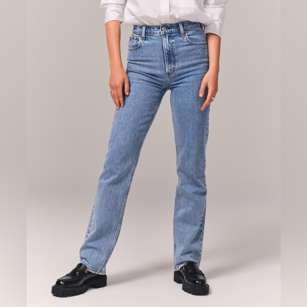 Abercrombie and Fitch The 90s straight ultra high rise